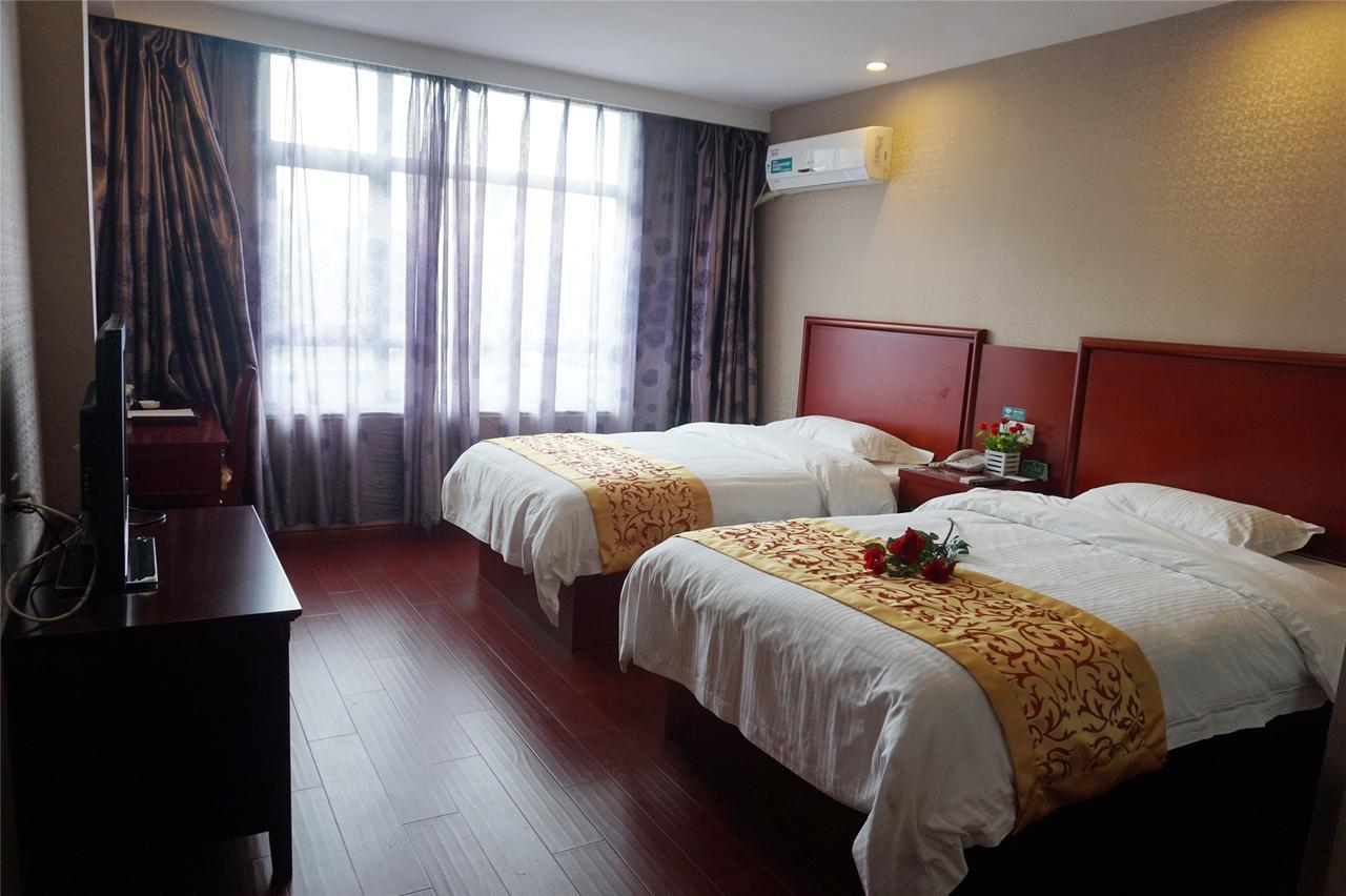 Greentree Inn Shandong Yantai Development Zone International Airport Shell Hotel Penglai Bagian luar foto