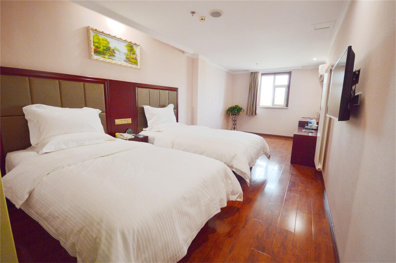 Greentree Inn Shandong Yantai Development Zone International Airport Shell Hotel Penglai Bagian luar foto